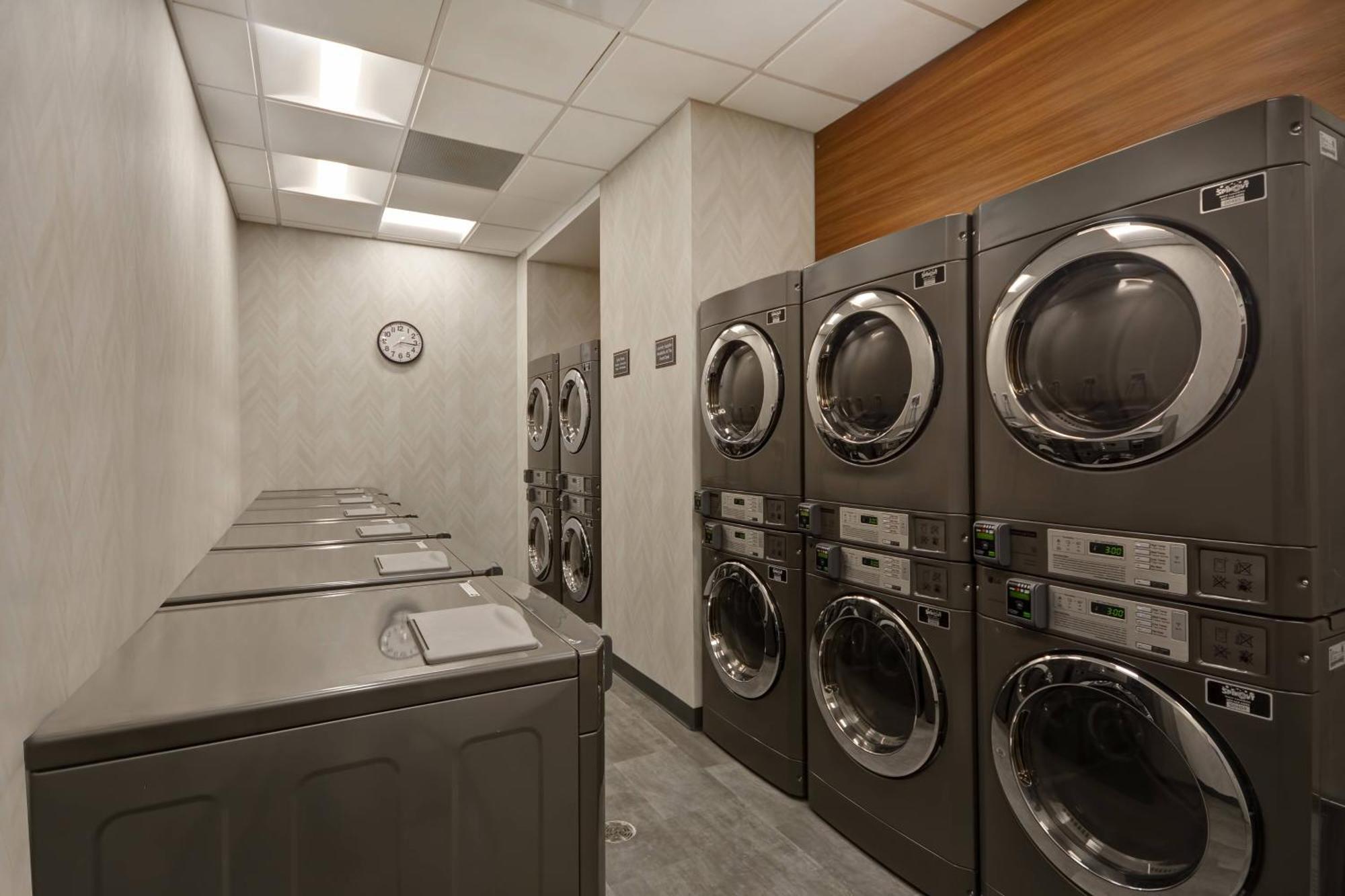 Hotel By Marriott French Quarter Area/cen B 3*